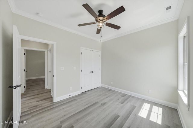224 Lake View Point, Englewood, TN 37329