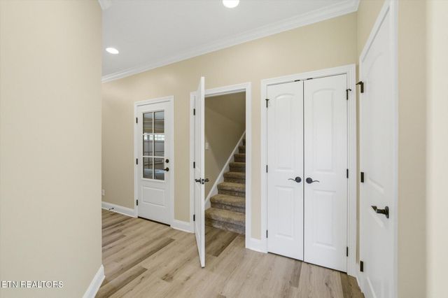 224 Lake View Point, Englewood, TN 37329