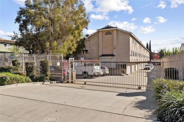 9200 Palm Street 6, Bellflower, CA 90706