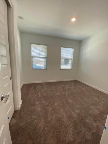 9731 E Research Avenue, Mesa, AZ 85212
