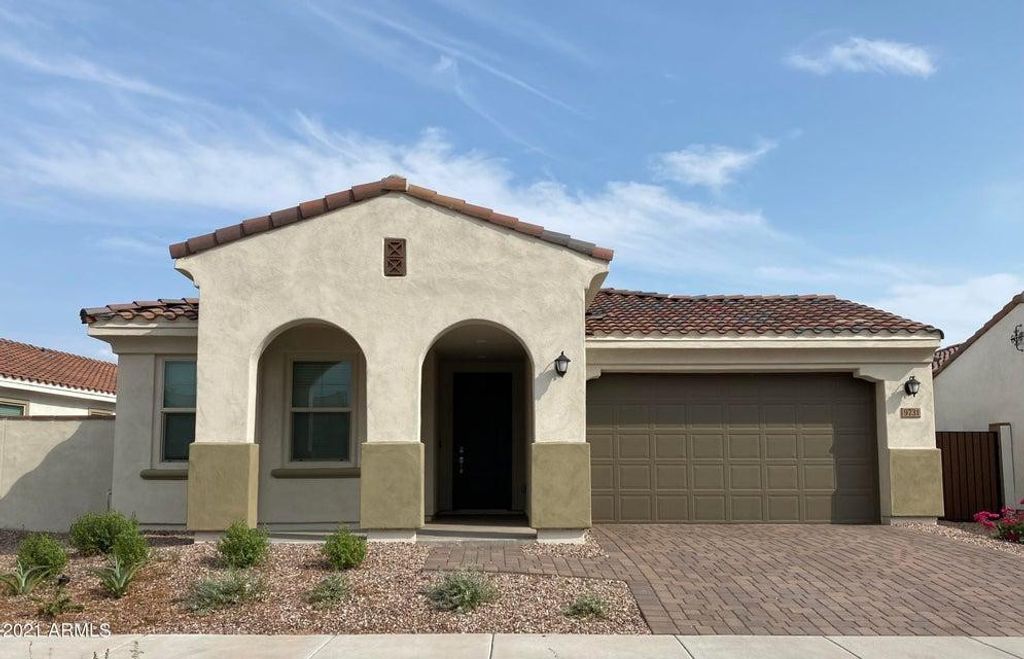 9731 E Research Avenue, Mesa, AZ 85212