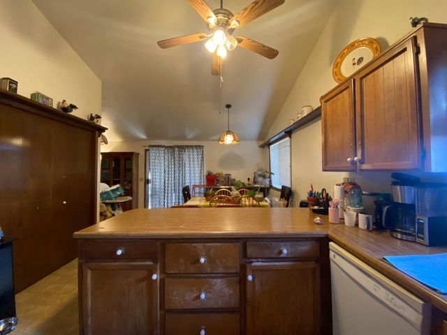 5382 Valleywood Drive, Klamath Falls, OR 97603