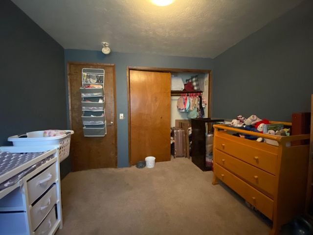 5382 Valleywood Drive, Klamath Falls, OR 97603