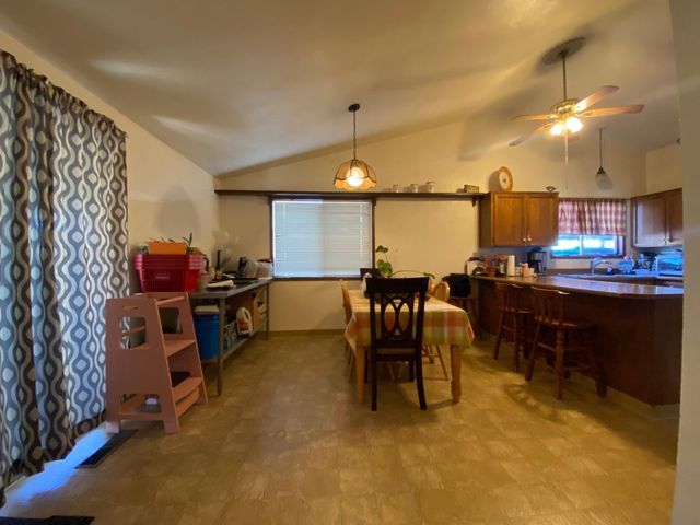 5382 Valleywood Drive, Klamath Falls, OR 97603