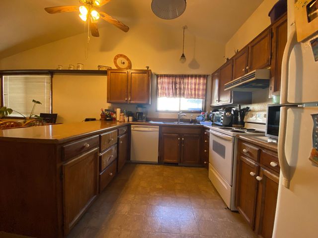 5382 Valleywood Drive, Klamath Falls, OR 97603
