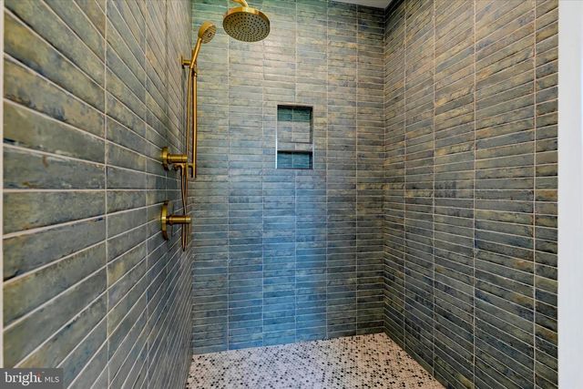 116 VILLABROOK WAY, Baltimore, MD 21212