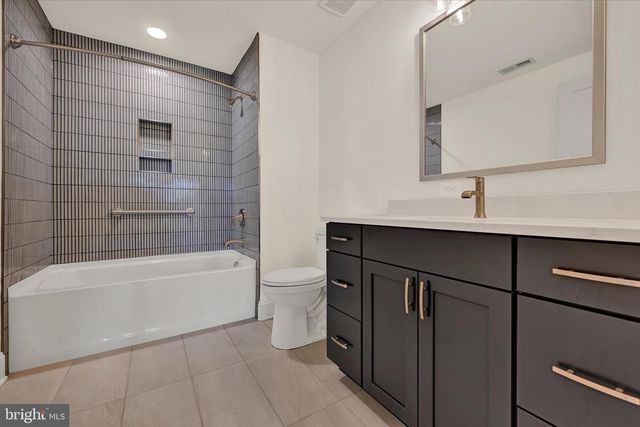 116 VILLABROOK WAY, Baltimore, MD 21212