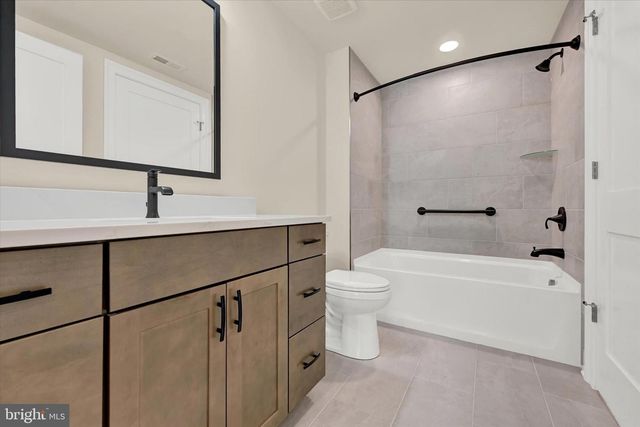 116 VILLABROOK WAY, Baltimore, MD 21212