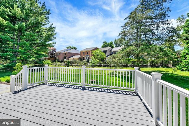 116 VILLABROOK WAY, Baltimore, MD 21212