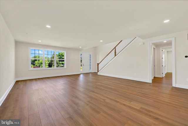 116 VILLABROOK WAY, Baltimore, MD 21212