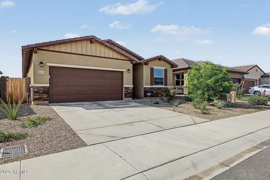 18249 W CIELO GRANDE Avenue, Surprise, AZ 85387 — photo 3
