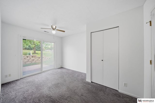 5520 Vavak Place, Lincoln, NE 68516