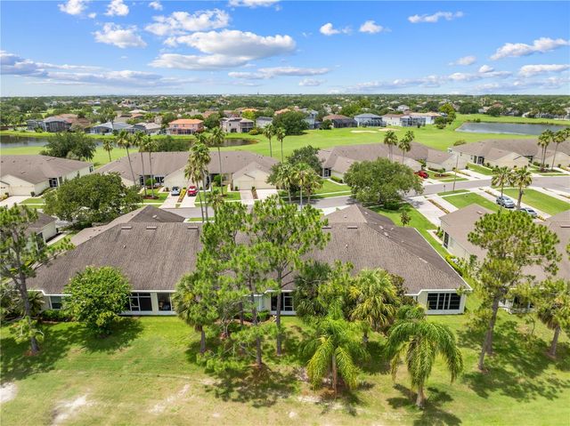 153 CLUB VILLAS LANE, Kissimmee, FL 34744