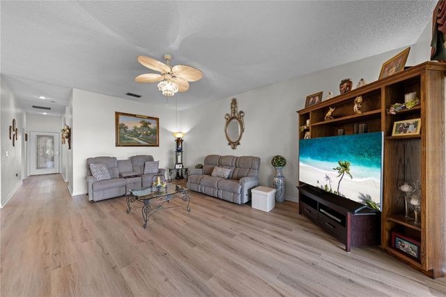 153 CLUB VILLAS LANE, Kissimmee, FL 34744