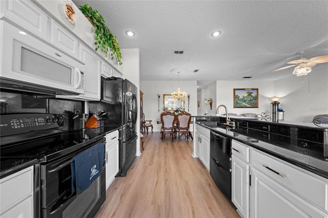 153 CLUB VILLAS LANE, Kissimmee, FL 34744