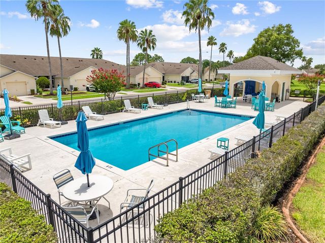 153 CLUB VILLAS LANE, Kissimmee, FL 34744