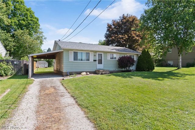 915 Valley Drive NW, North Canton, OH 44720