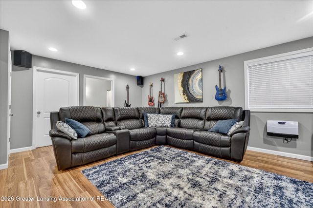 38 Lake Ridge Drive, Mason, MI 48854