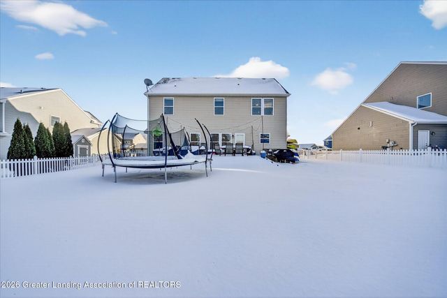 38 Lake Ridge Drive, Mason, MI 48854