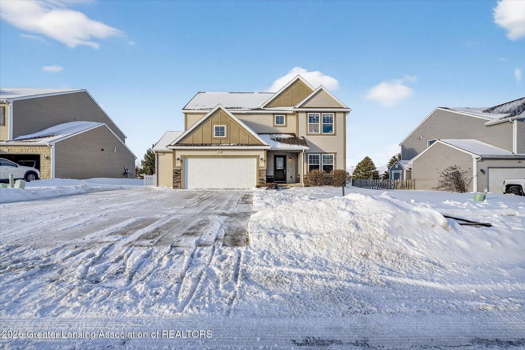 38 Lake Ridge Drive, Mason, MI 48854