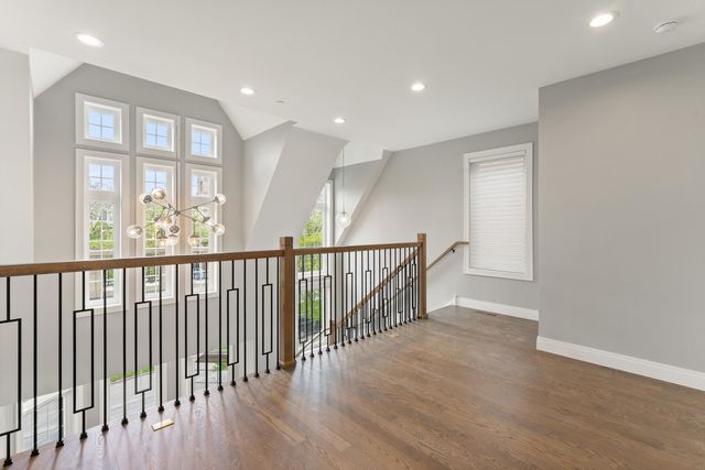 4915 S Martin Luther King Drive, Chicago, IL 60615