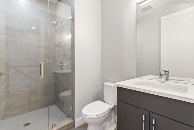 4915 S Martin Luther King Drive, Chicago, IL 60615