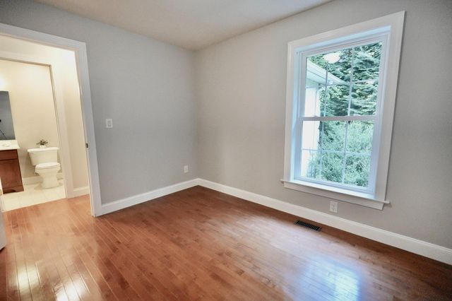 372 WHITE BEAR RD, Birdsboro, PA 19508