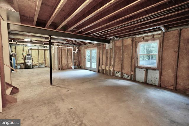 372 WHITE BEAR RD, Birdsboro, PA 19508