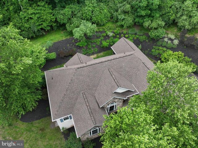 372 WHITE BEAR RD, Birdsboro, PA 19508