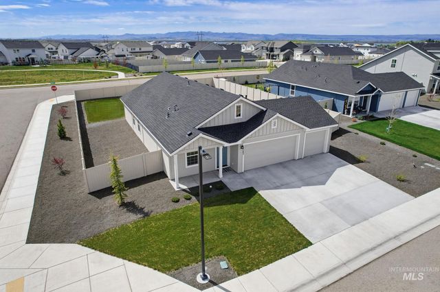 14393 Skys End Ct, Caldwell, ID 83607