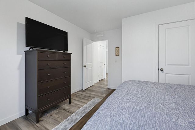 14393 Skys End Ct, Caldwell, ID 83607