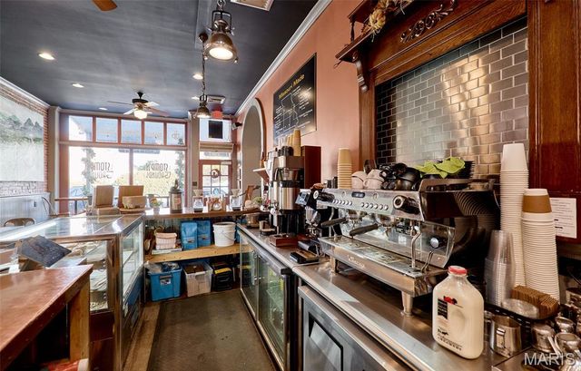 214 E 1st Street, Hermann, MO 65041