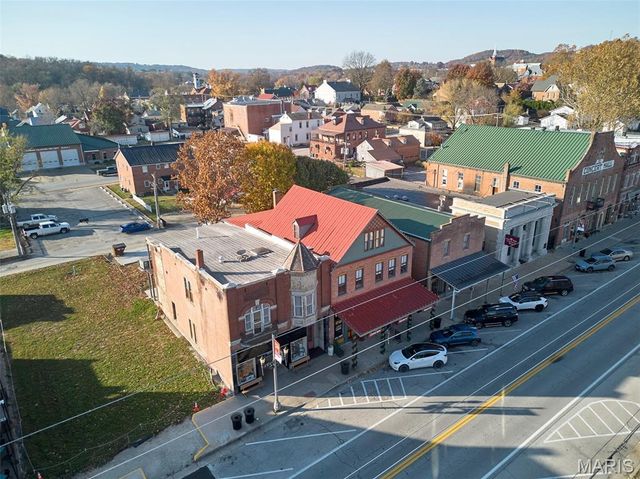 214 E 1st Street, Hermann, MO 65041