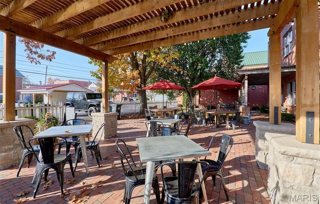 214 E 1st Street, Hermann, MO 65041