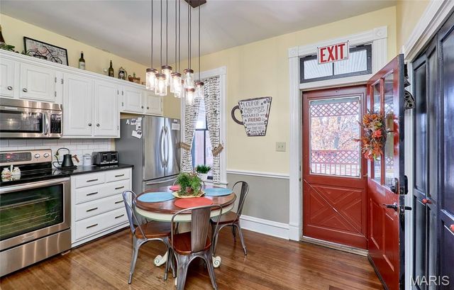 214 E 1st Street, Hermann, MO 65041