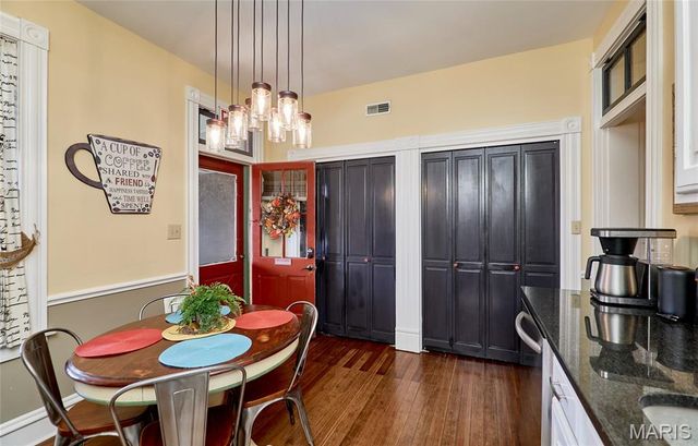 214 E 1st Street, Hermann, MO 65041