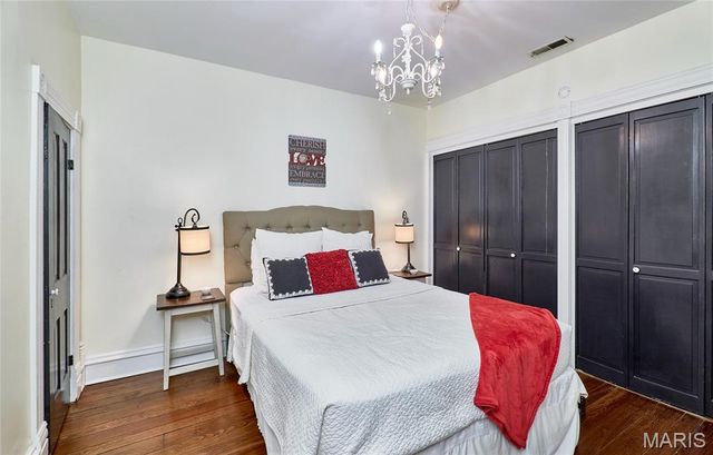 214 E 1st Street, Hermann, MO 65041