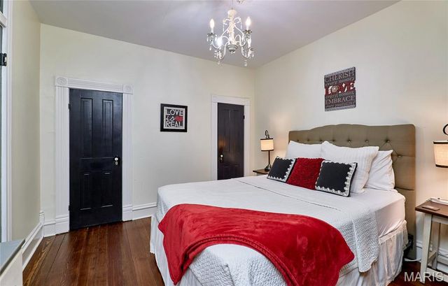 214 E 1st Street, Hermann, MO 65041