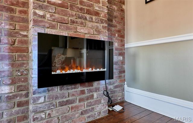 214 E 1st Street, Hermann, MO 65041