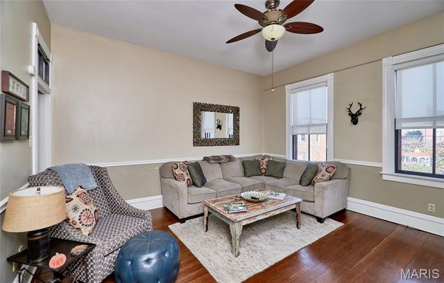 214 E 1st Street, Hermann, MO 65041