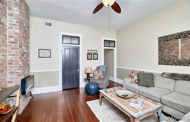 214 E 1st Street, Hermann, MO 65041