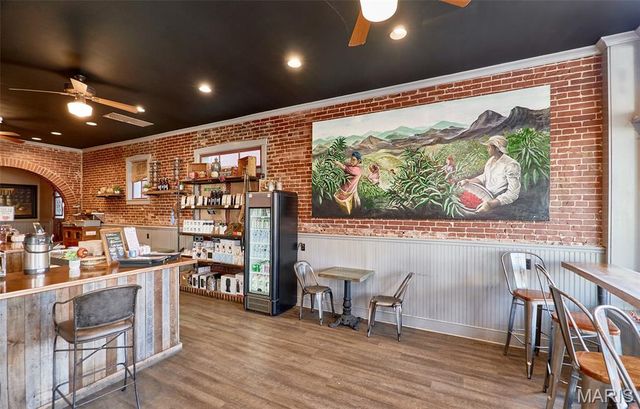 214 E 1st Street, Hermann, MO 65041