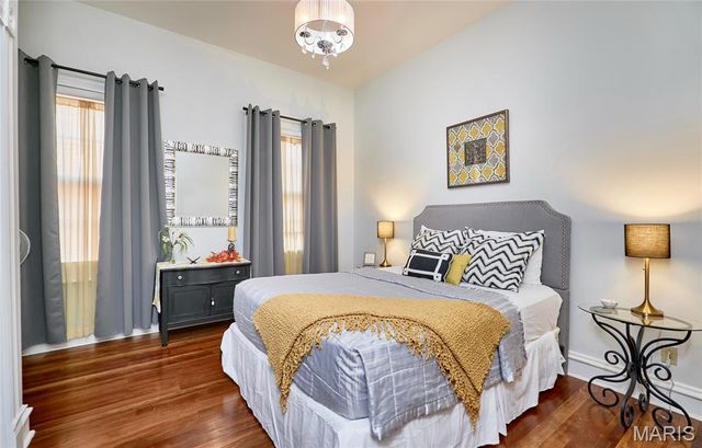 214 E 1st Street, Hermann, MO 65041