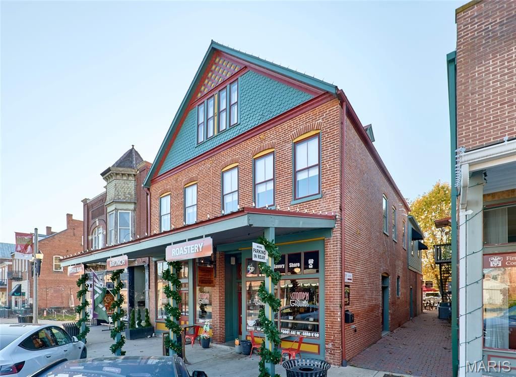 214 E 1st Street, Hermann, MO 65041