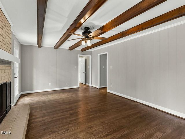102 Greenwood Circle, Smithfield, NC 27577