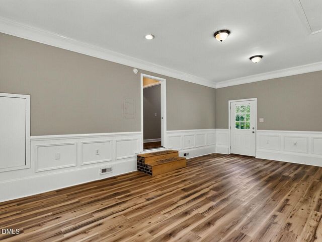 102 Greenwood Circle, Smithfield, NC 27577