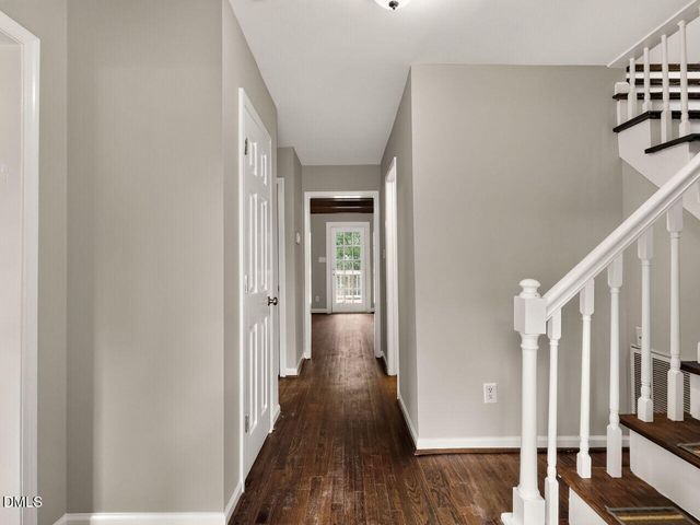 102 Greenwood Circle, Smithfield, NC 27577