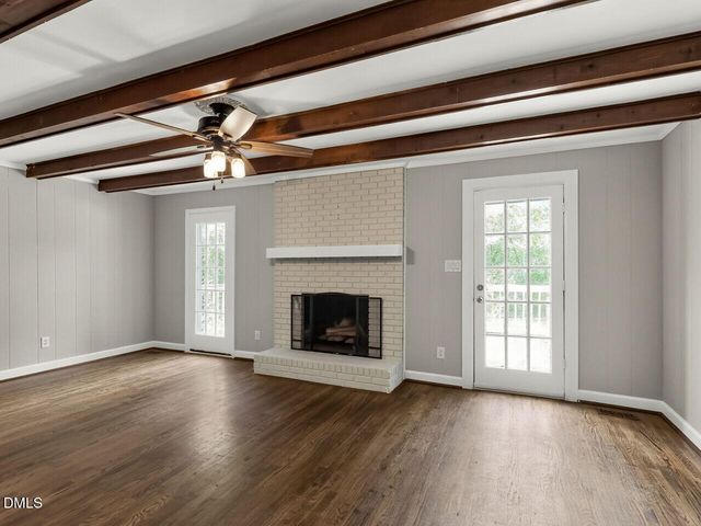 102 Greenwood Circle, Smithfield, NC 27577