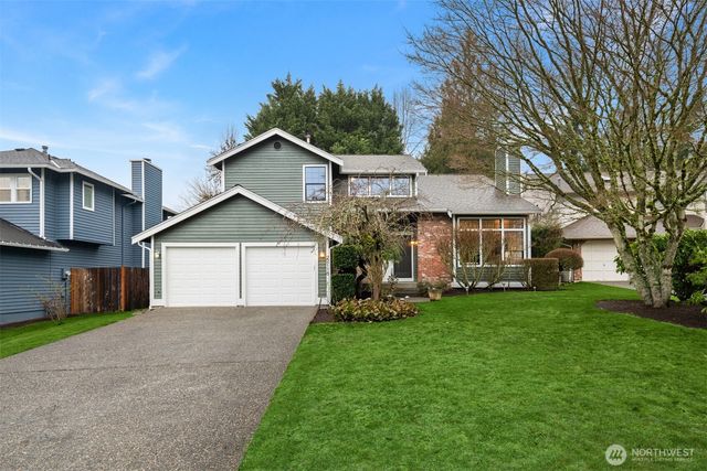 22116 NE 10th Place, Sammamish, WA 98074