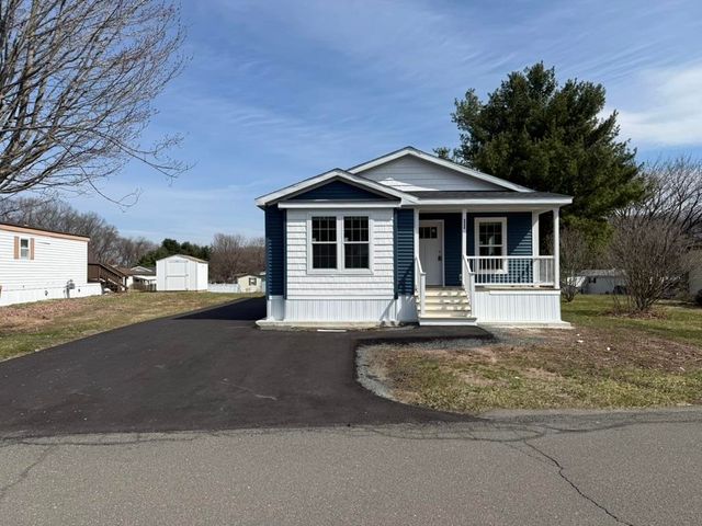15 Alice Drive, Concord, NH 03303